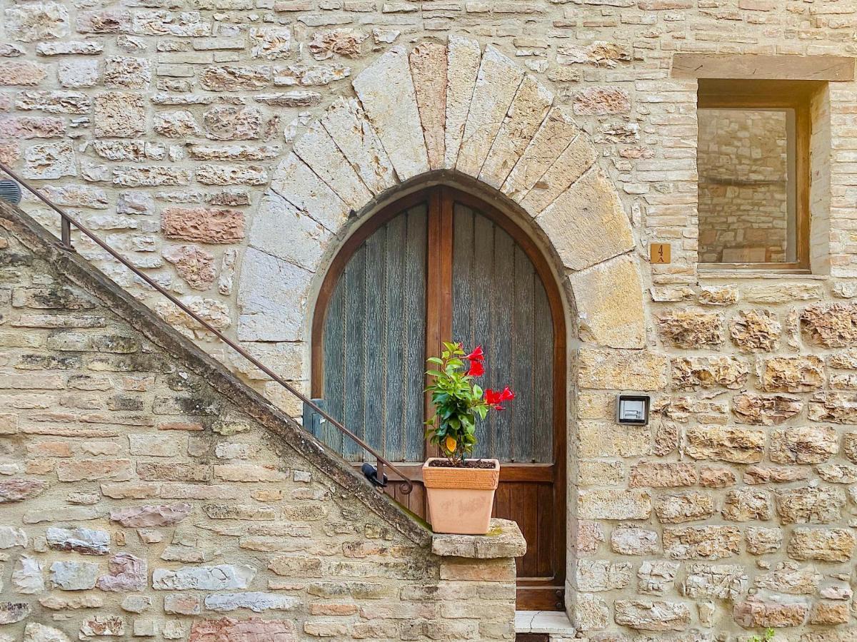 Assisi Anfiteatro Romano Exterior photo